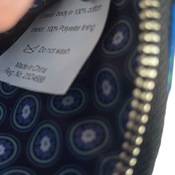 HADAKI Floral Pattern Zip Around Wallet - Picture 15 of 16